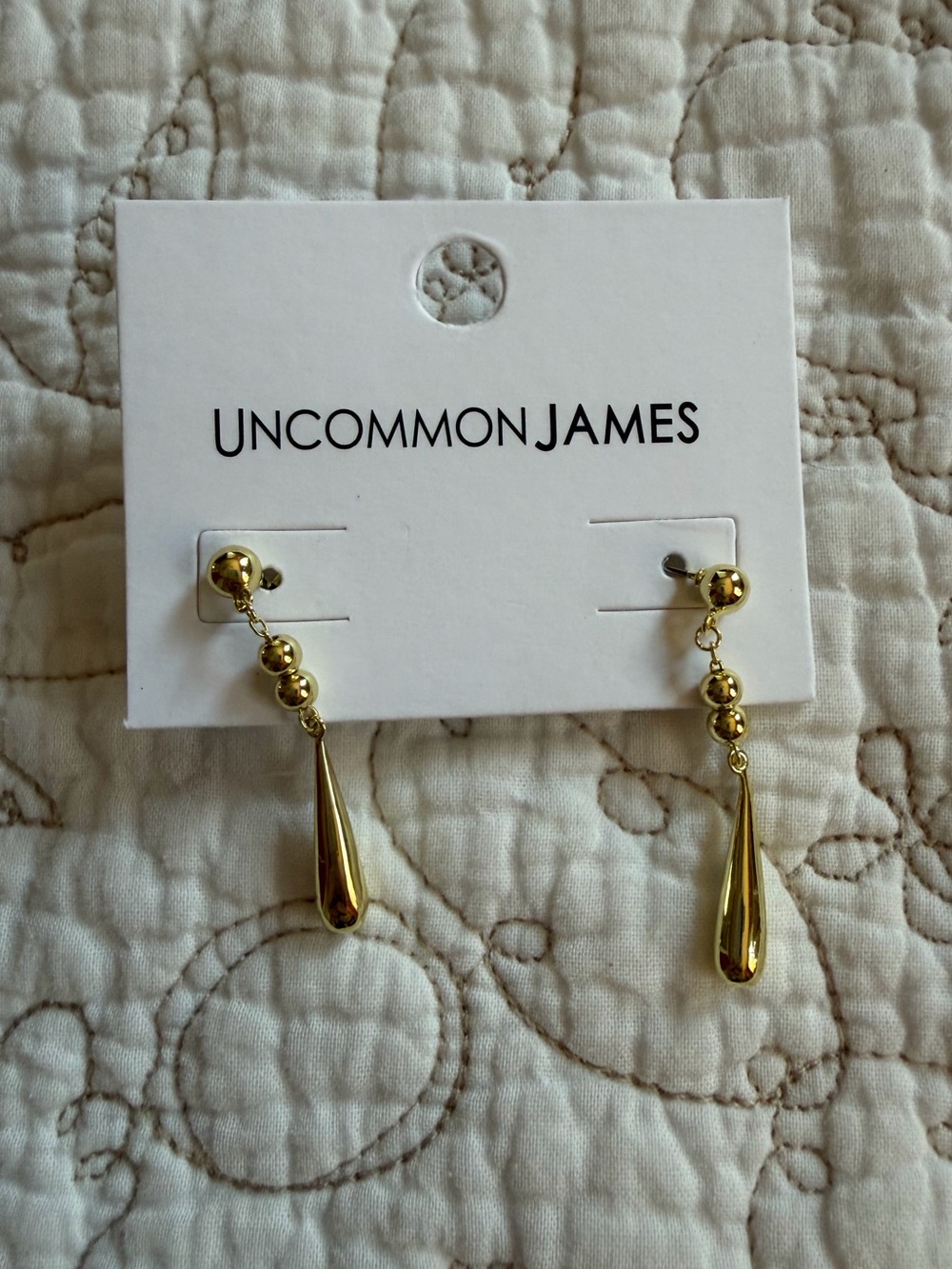 NWT Uncommon James Gold Teardrop Dangle Earrings